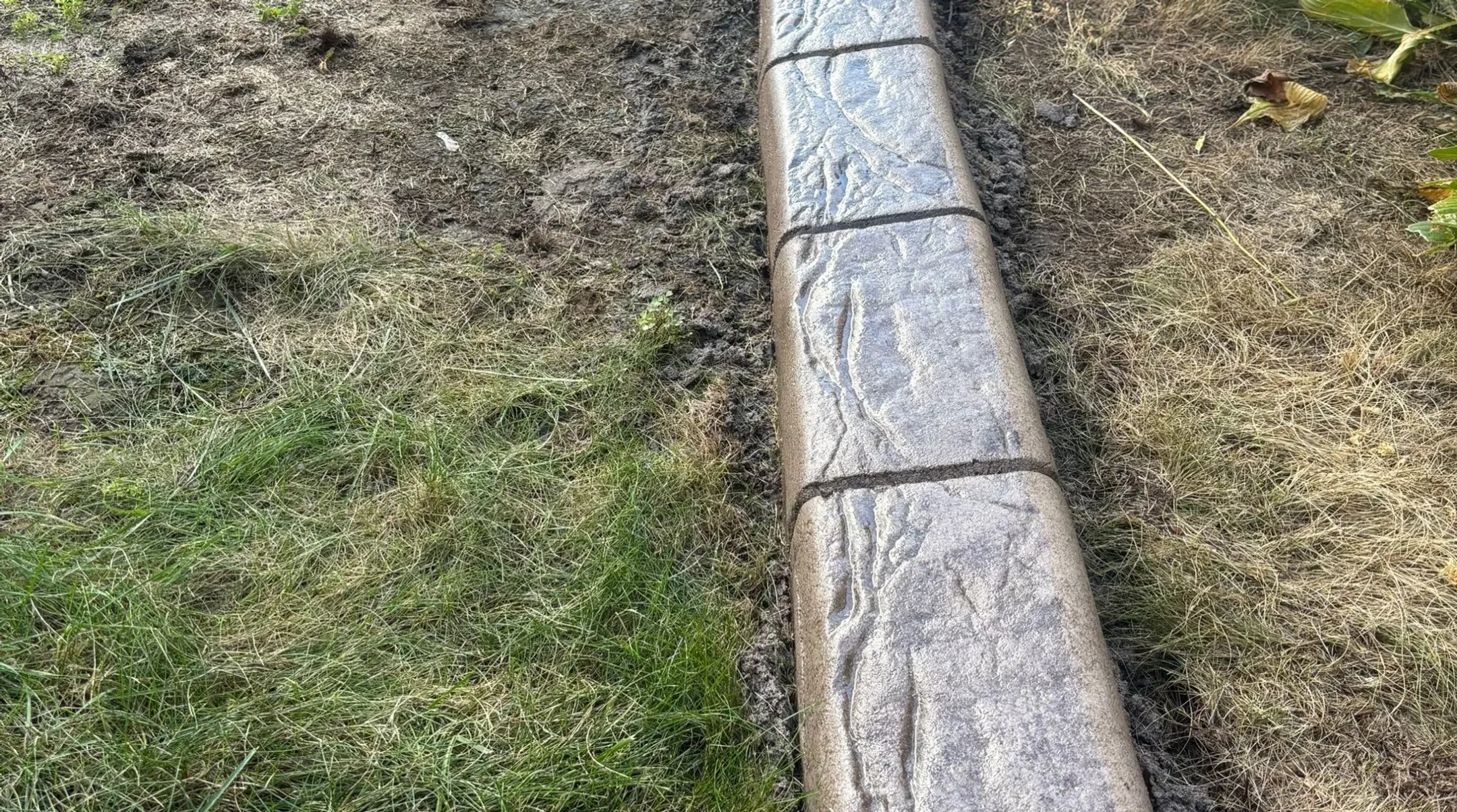 Stamped Concrete Curbing